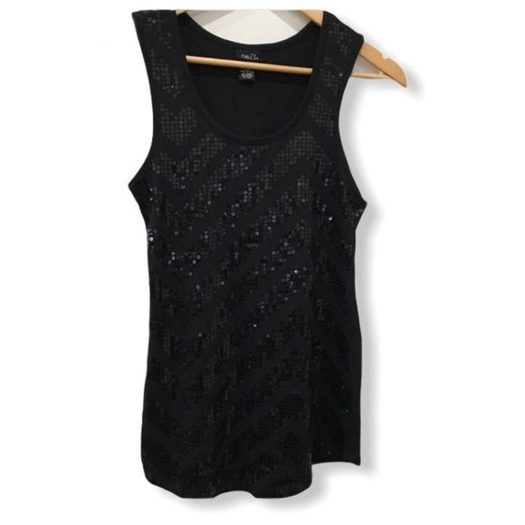 Rue21 black sequin tank top size small - Picture 2 of 5